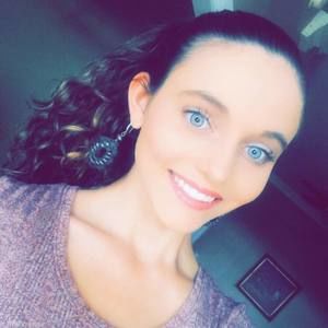 Meet your Posher, Darien